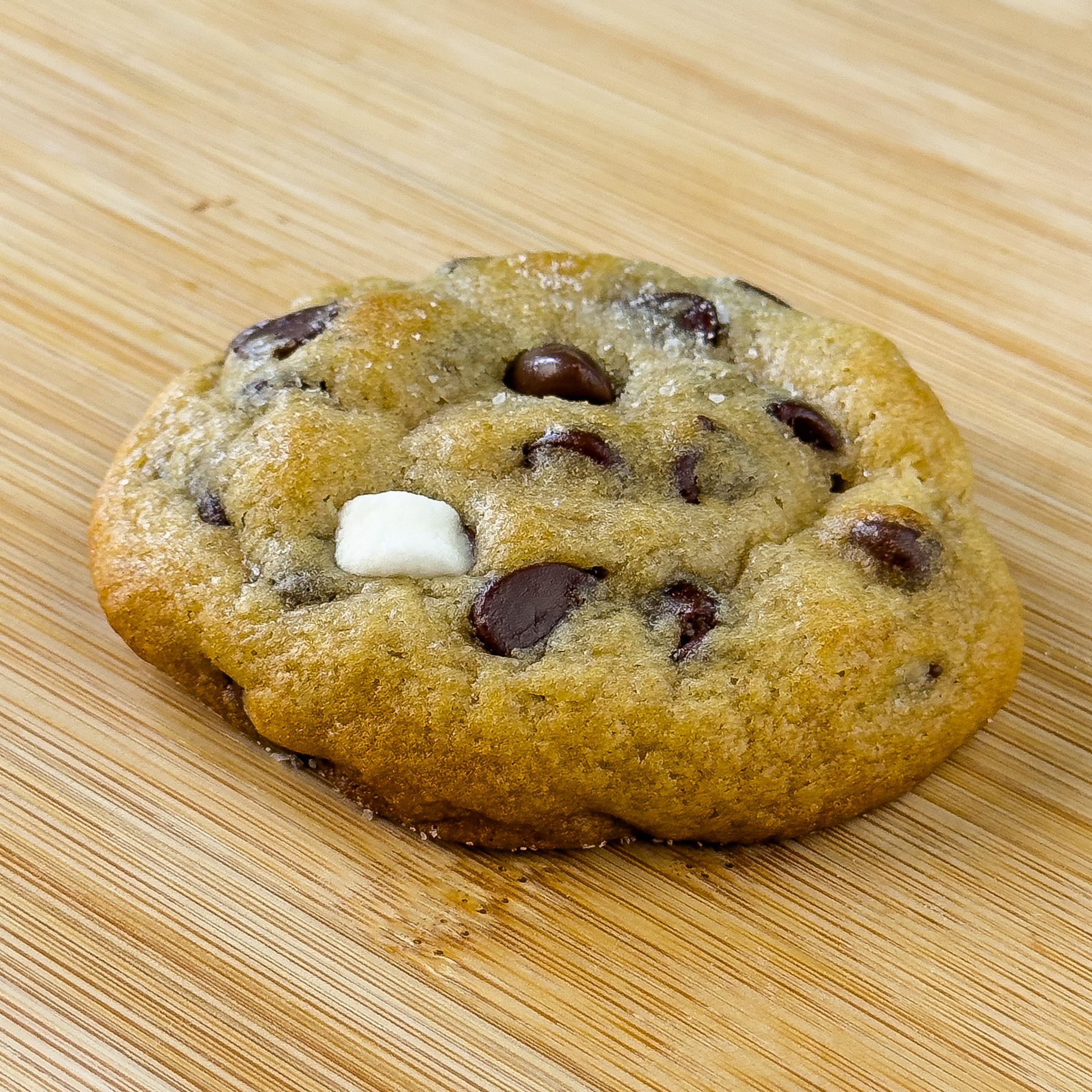 Choco-Chip Marshmallow Cookie